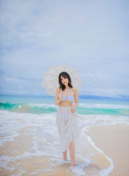 年轻妈妈四