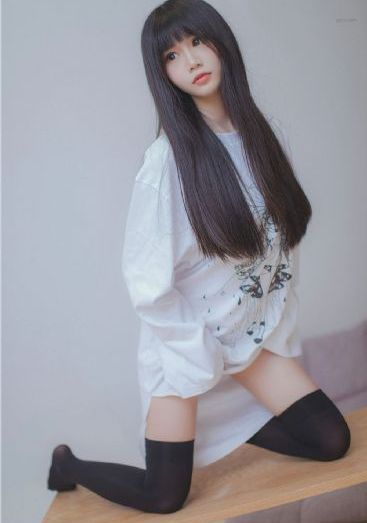 午夜免费观看视频