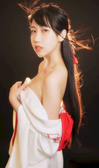 不见星空汉服完整播放