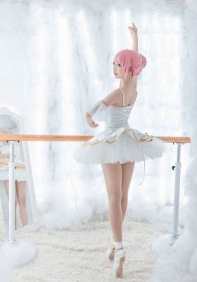 全彩里番acg里番本h