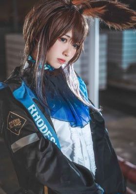 《艳美》动漫在线观看