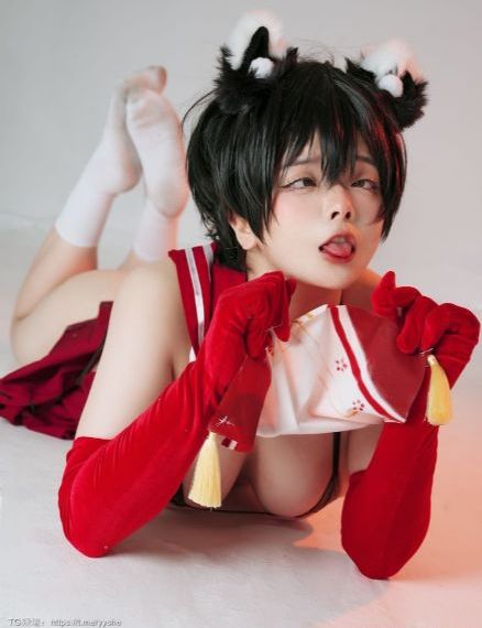 女王教师的高跟鞋调教小说